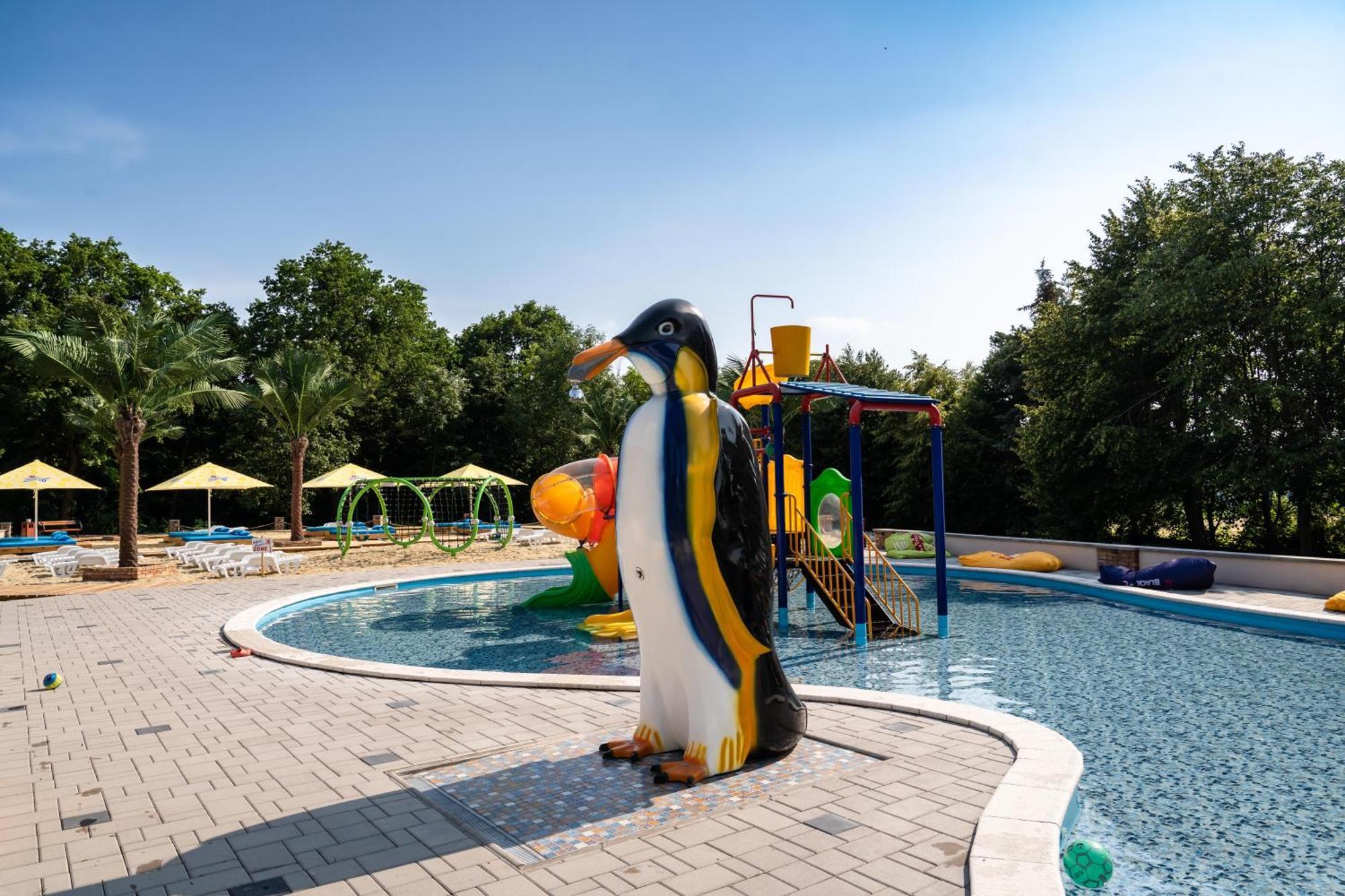 Chaty - Resort Aqua Maria Velaty Exterior photo