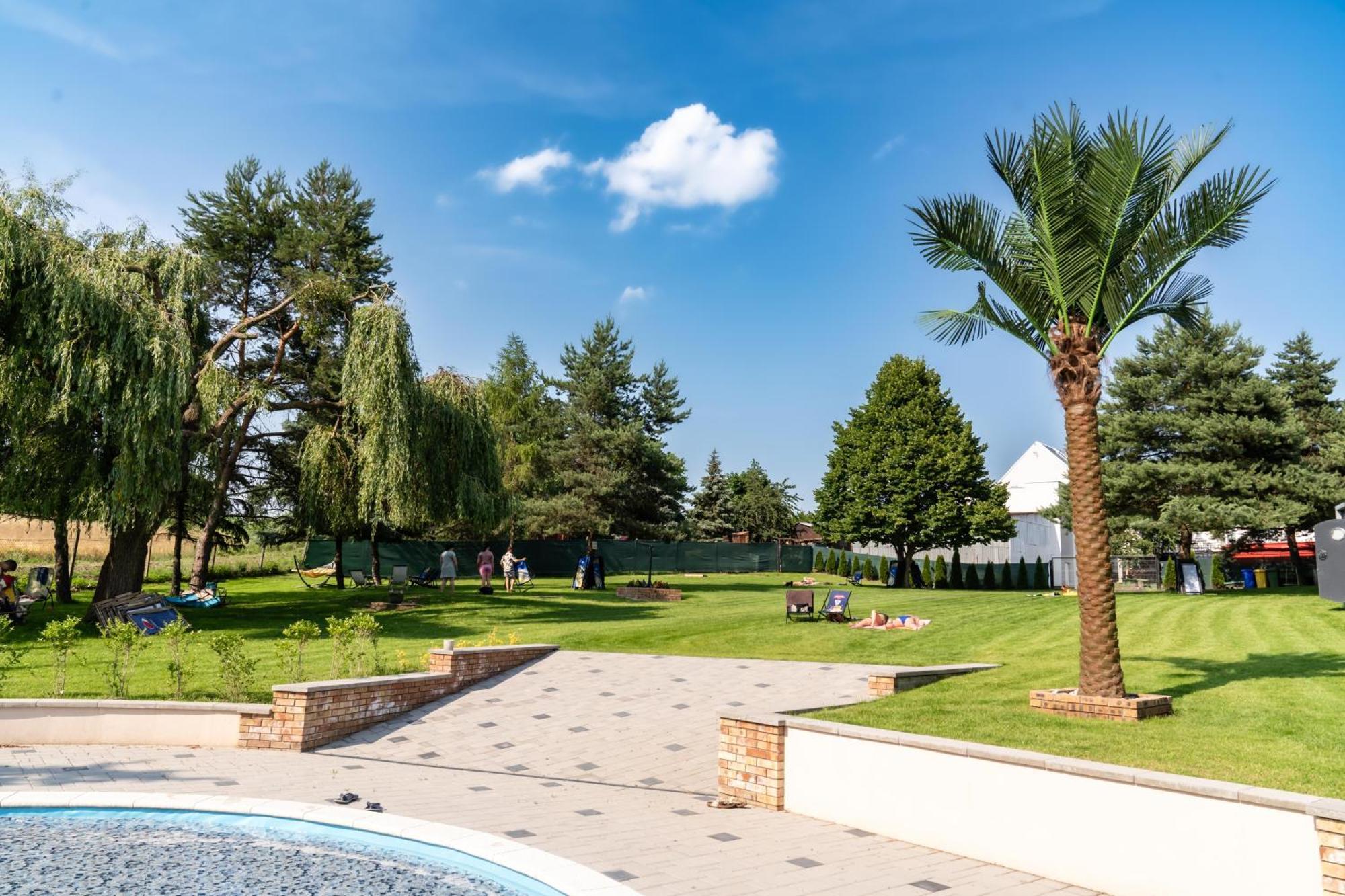 Chaty - Resort Aqua Maria Velaty Exterior photo